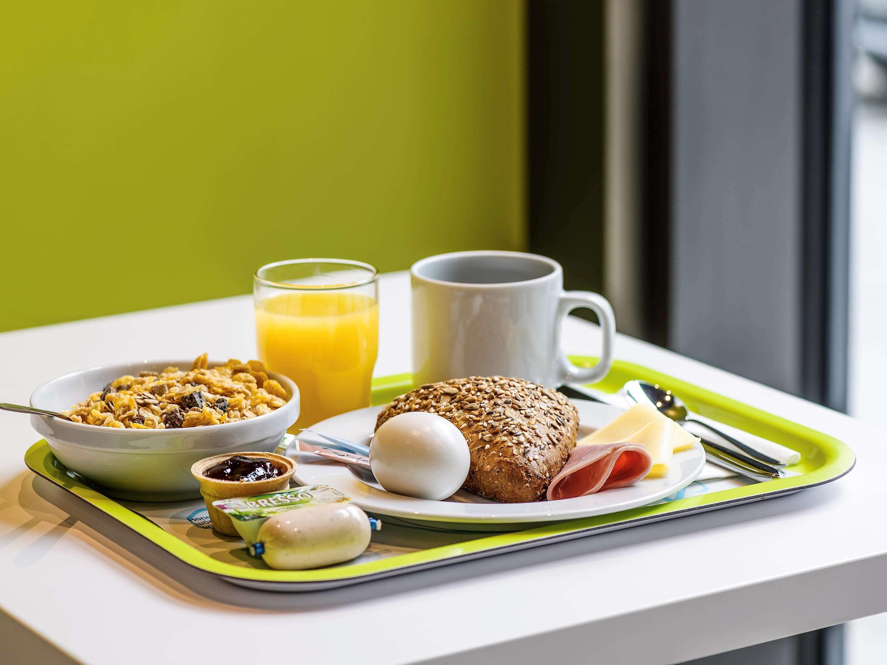 Ibis Budget Sevilla Aeropuerto מראה חיצוני תמונה
