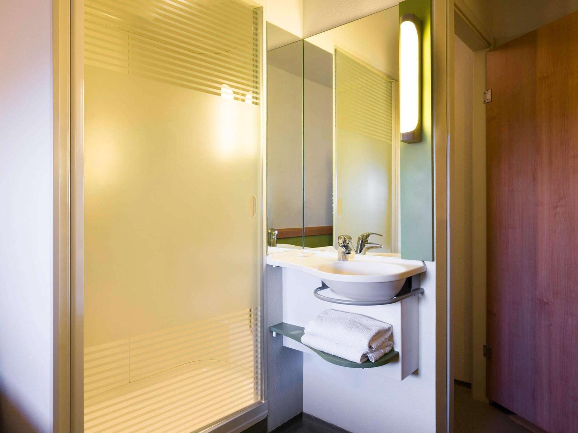 Ibis Budget Sevilla Aeropuerto מראה חיצוני תמונה